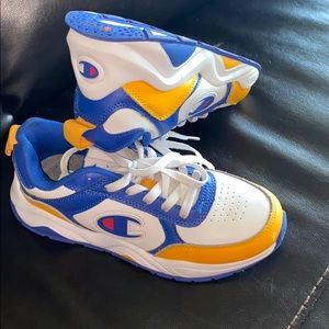 UNISEX 5.5 youth Champion